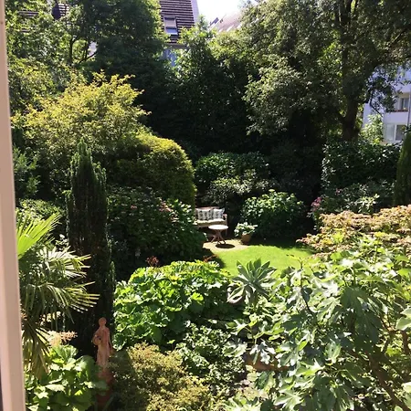 Luxurioeses Doppelzimmer In Oberkassel Kwatera prywatna *