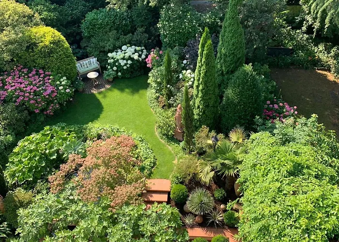 Luxurioeses Doppelzimmer In Oberkassel *